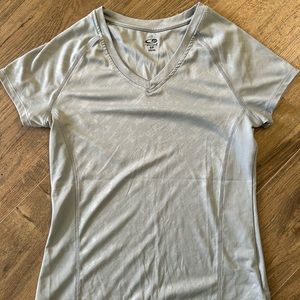 Champion V-Neck Shirt